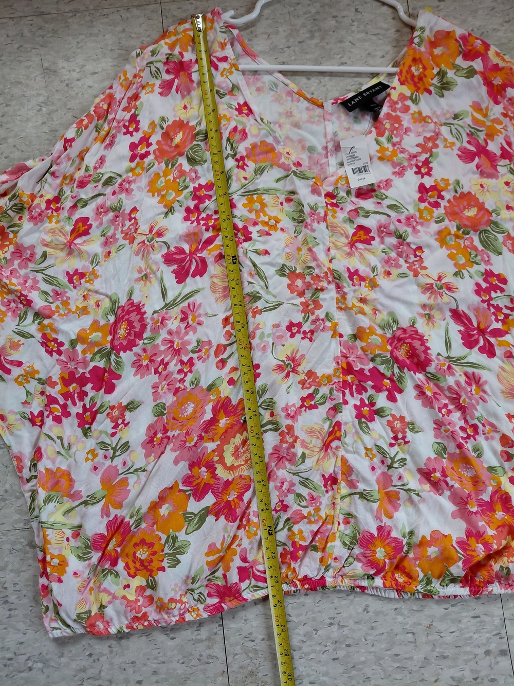 Lane Bryant Women's Plus Size 26/28 Floral V-Neck Blouse  Dolman Sleeve - Picture 11 of 11